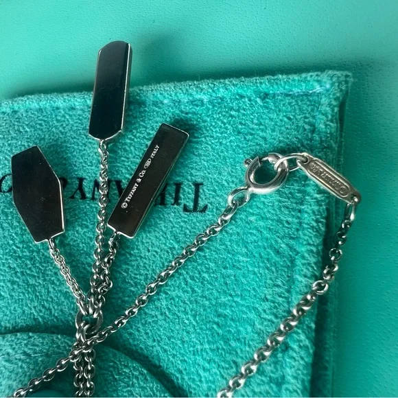 Tiffany & Co. RARE Necklace 18” GIFTABLE Sterling Silver,Pouch, BOX & BAG - Picture 5 of 17